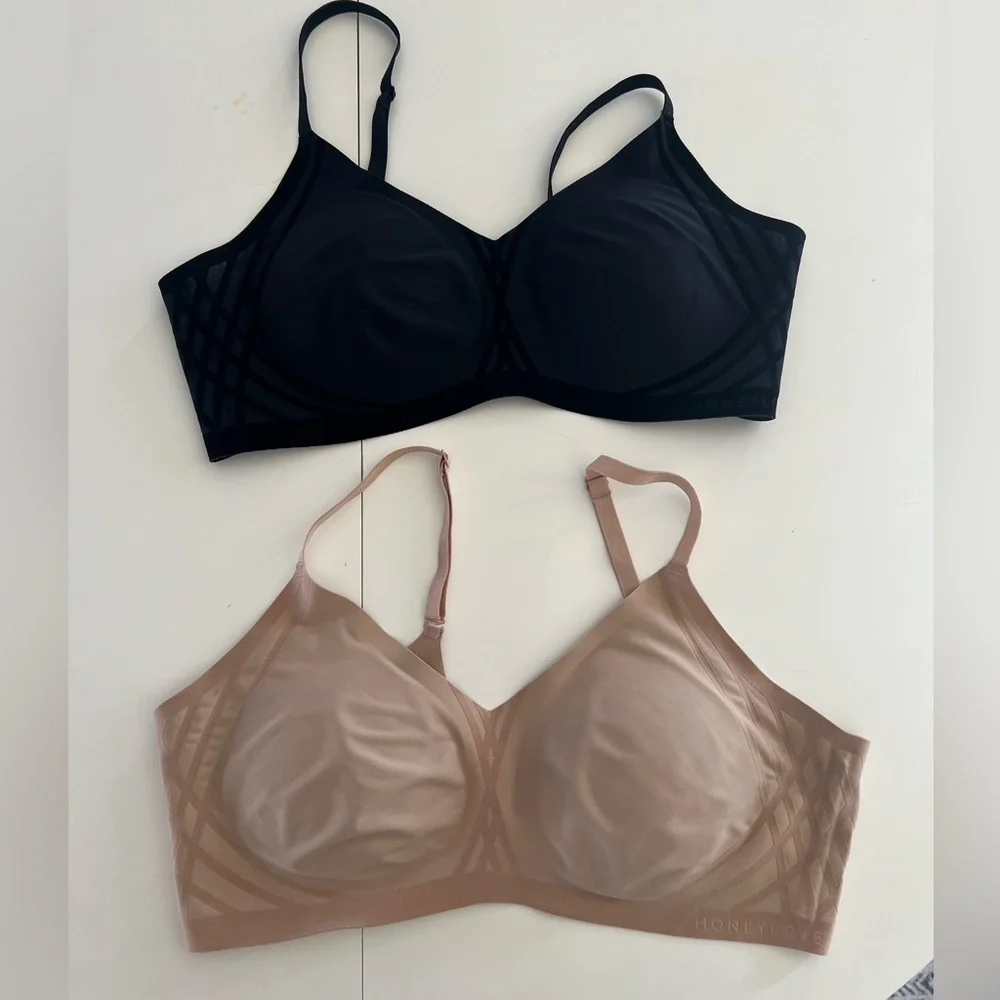 Two Honeylove Silhouette Wireless Seamless Bras‎ Black & Nude Size Large